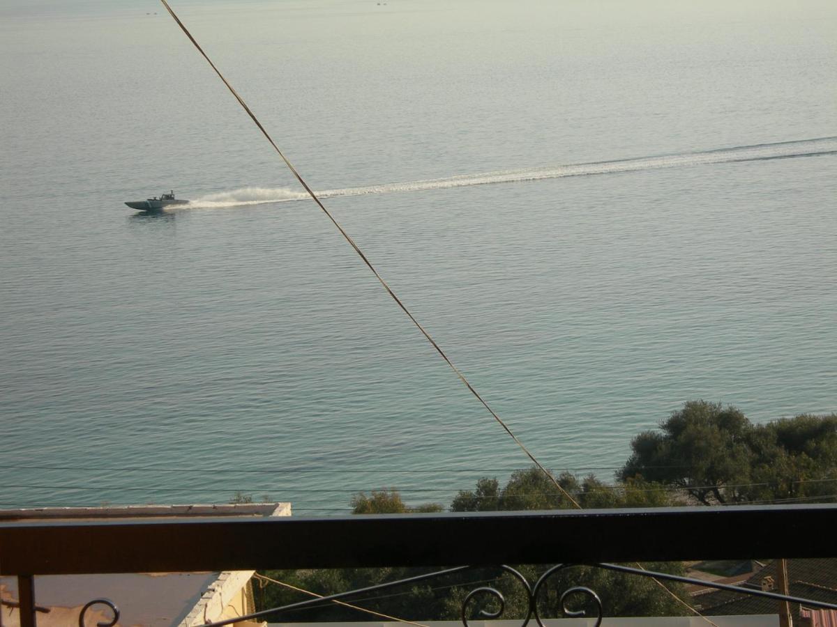 Vasiliki See View Apartments Барбати Екстериор снимка
