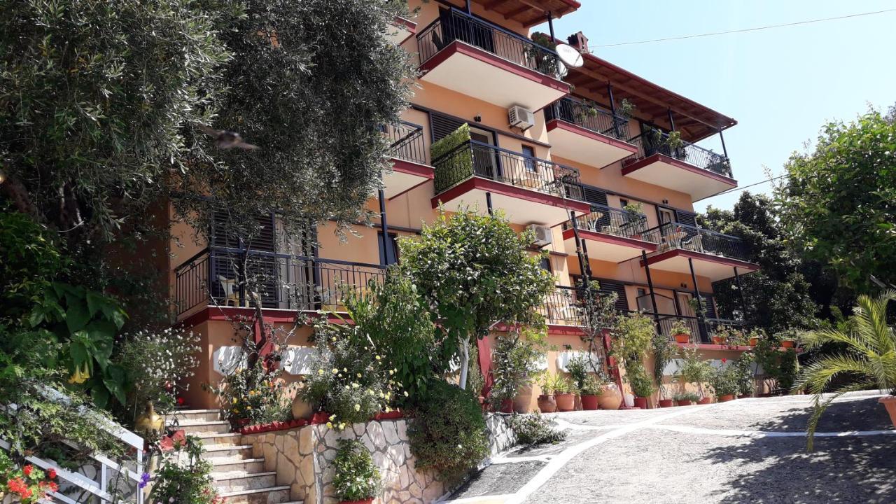 Vasiliki See View Apartments Барбати Екстериор снимка