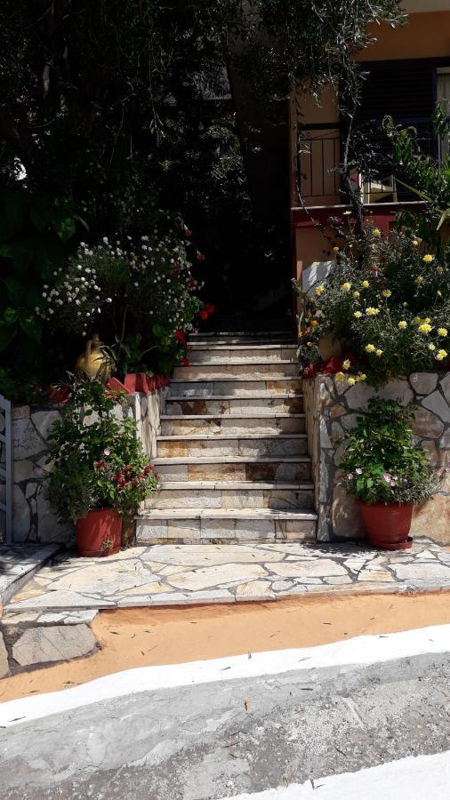 Vasiliki See View Apartments Барбати Екстериор снимка