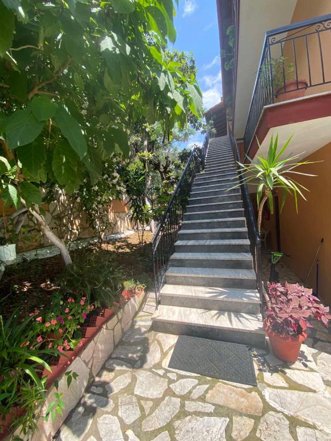 Vasiliki See View Apartments Барбати Екстериор снимка
