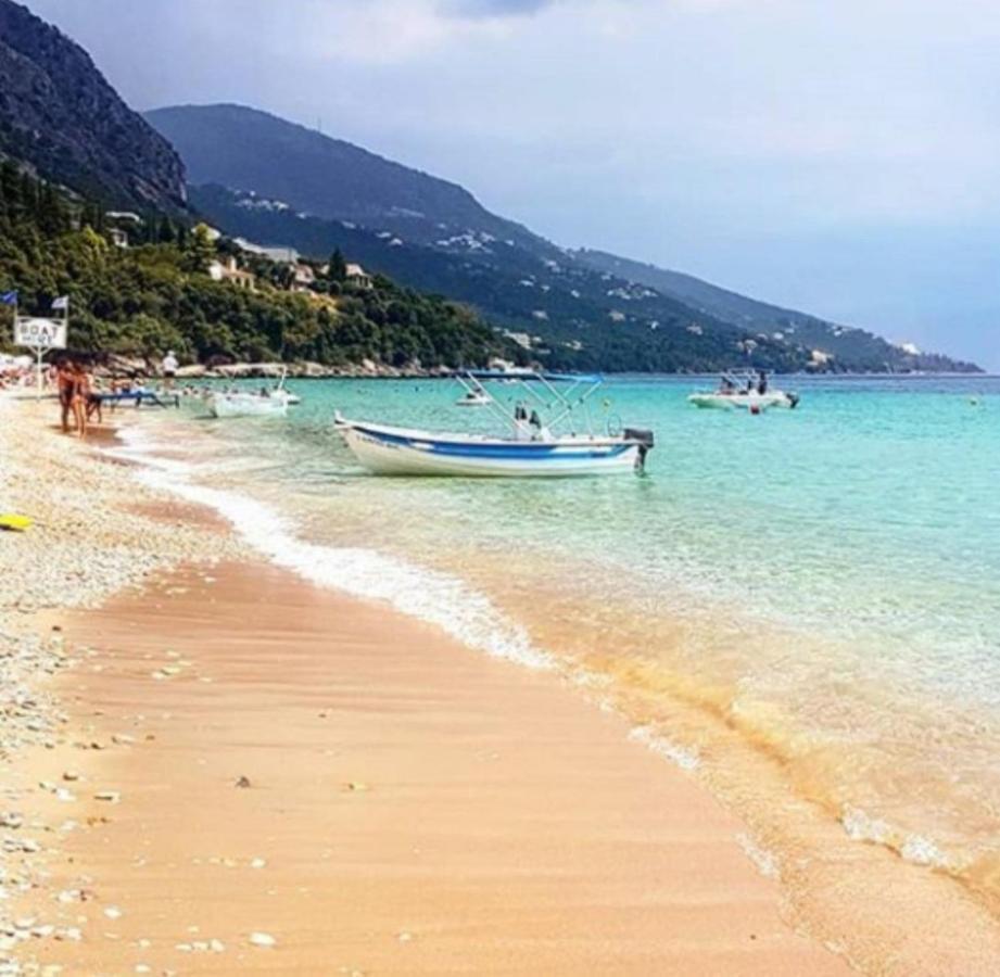 Vasiliki See View Apartments Барбати Екстериор снимка